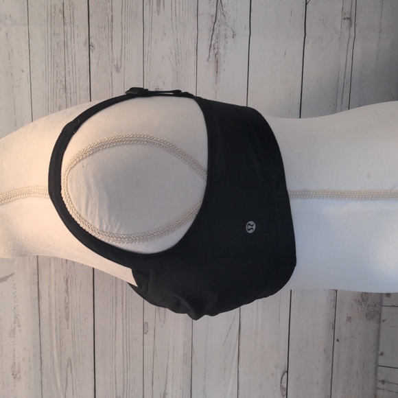 lululemon ta ta tamer - Picture 4 of 8